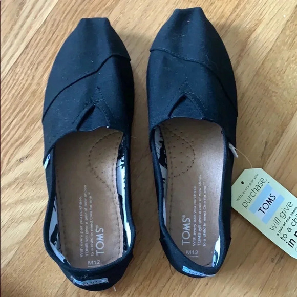 💖HOST PICK💖 TOMS never worn basic black men’s 12 - Picture 8 of 8